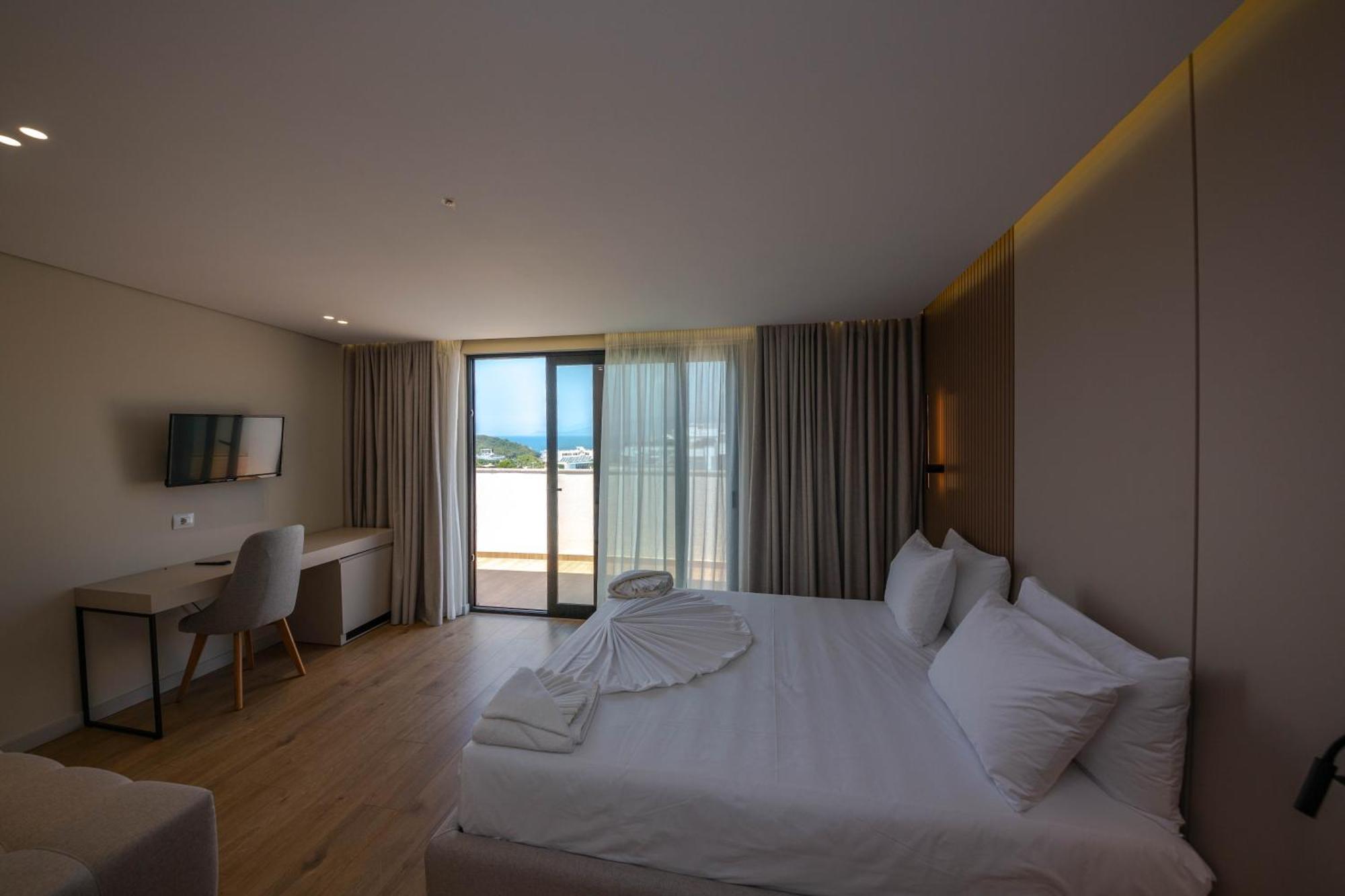Hotel Vista Mare Ksamil Eksteriør billede